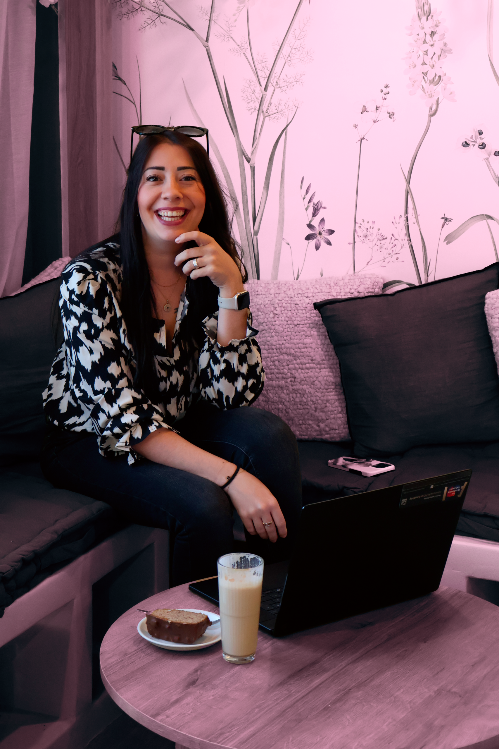 Studio-kaleidolink-graphiste-illustratrice-webdesigner-assistante-de-communication Studio-kaleidolink-graphiste-illustratrice-webdesigner-assistante-de-communication